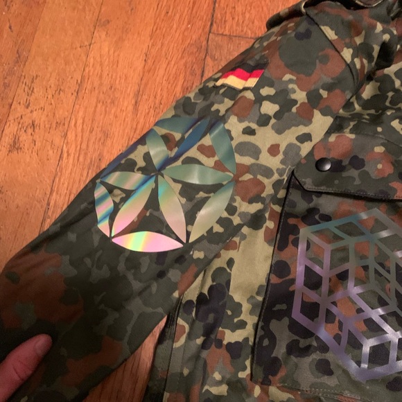 Sacred Geometry Reflective Millitary Jacket - Picture 6 of 7